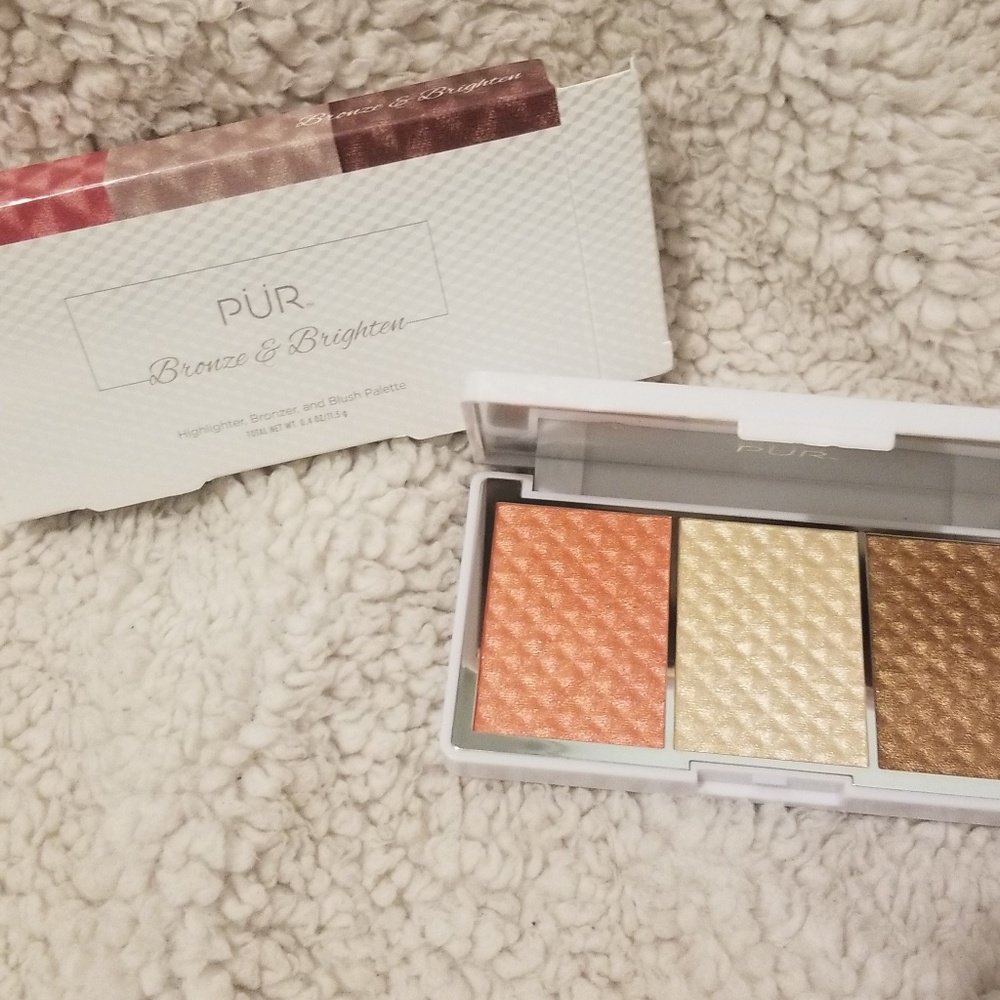 3/$15 Pur Bronze & Brighten face palette